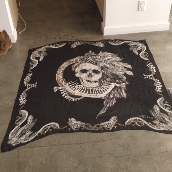 Alexander McQueen Accessories - Alexander McQueen